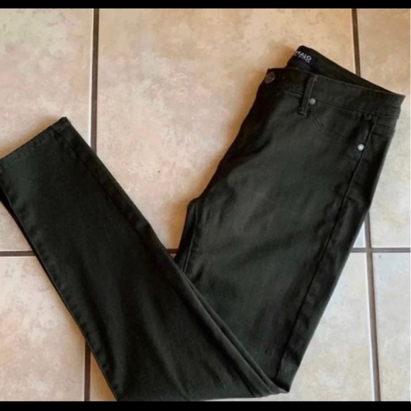 Buffalo Dark Green jeans - Picture 3 of 10